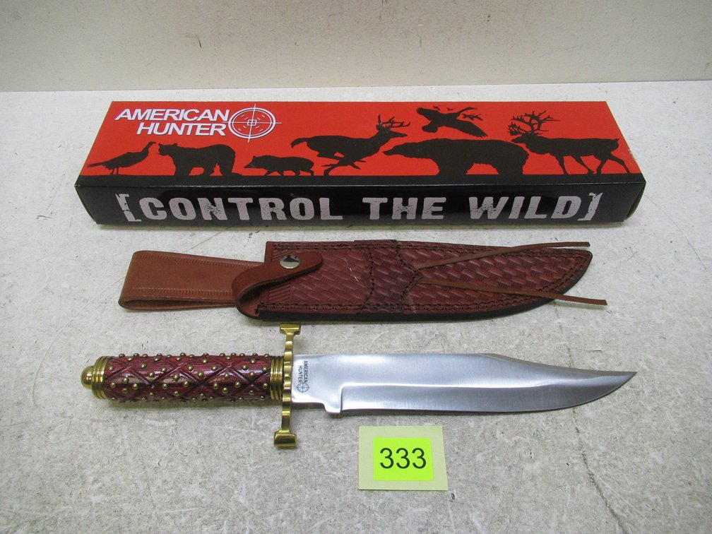 American Hunter Studded Bowie