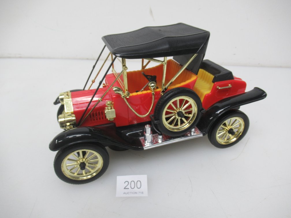 Lot 200