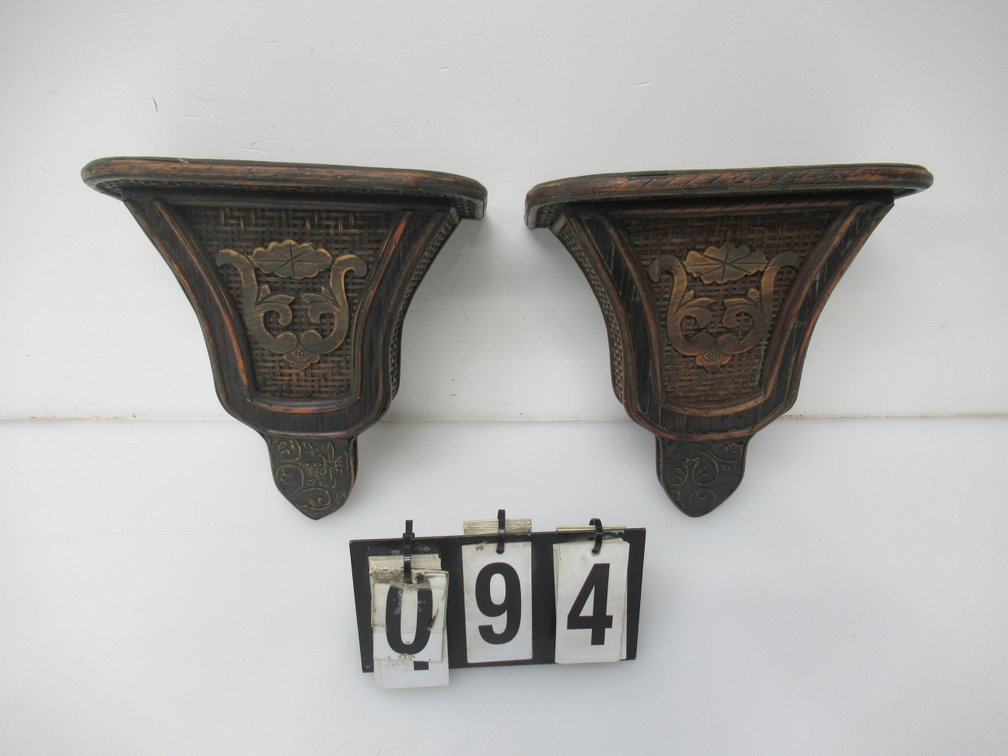 Lot 94