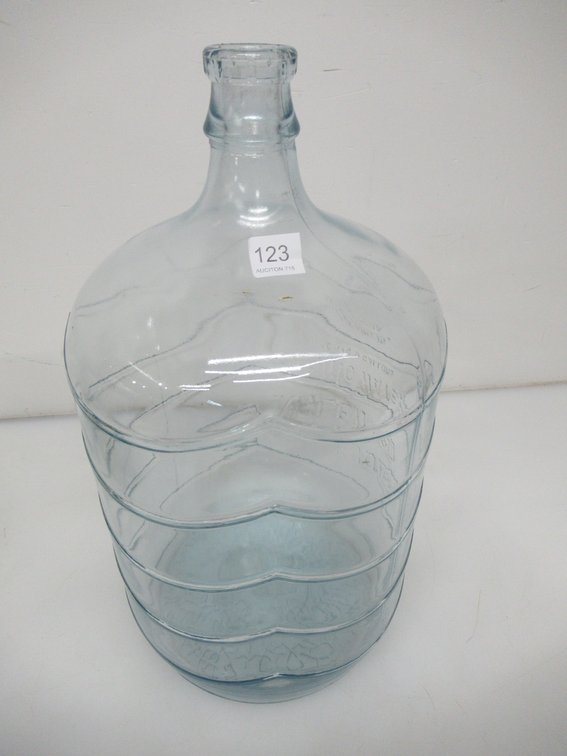 Lot 123