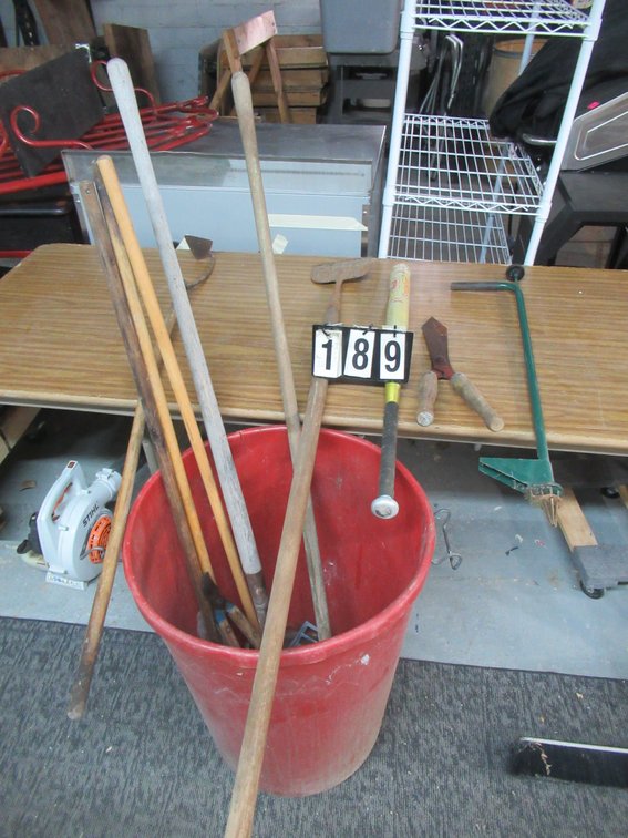 Lot 189