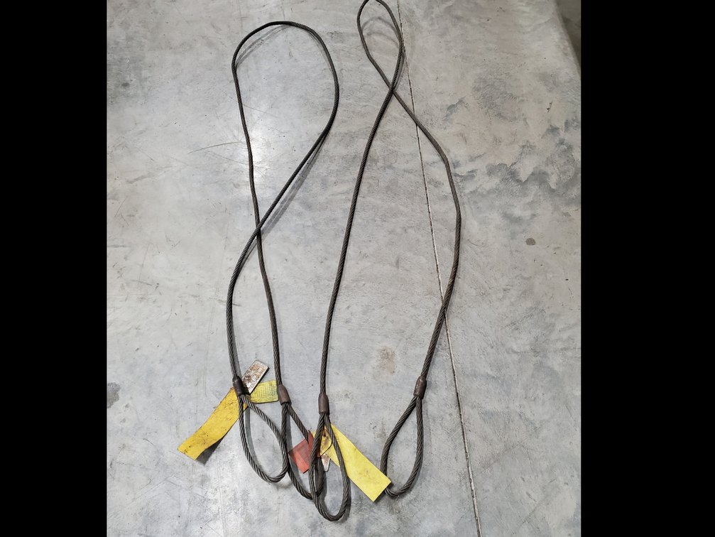 Lot 85: 3/8 Cable slings 