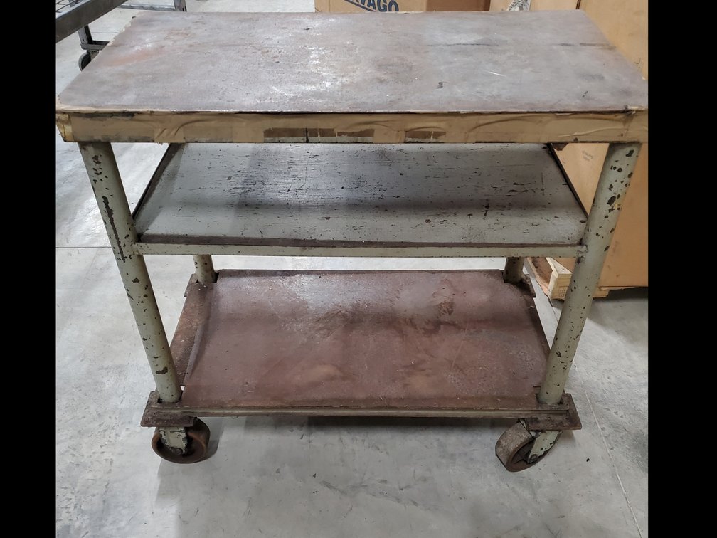 Lot 45: Heavy duty rolling cart