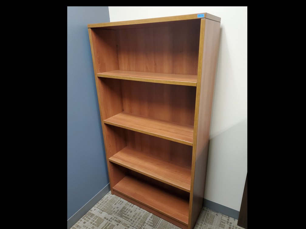 Lot 154: Bookshelf 