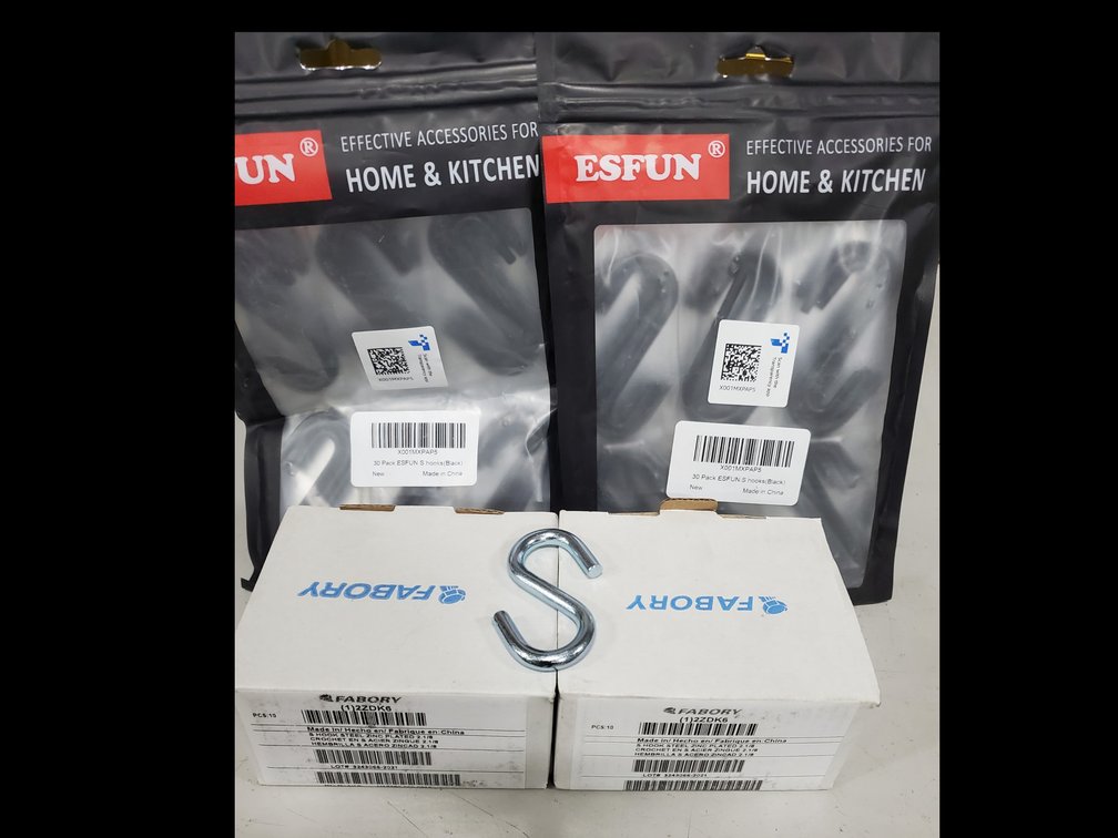 Lot 53: S hooks