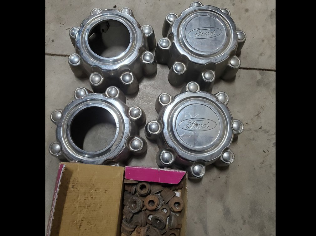 Lot 65: Ford hub covers