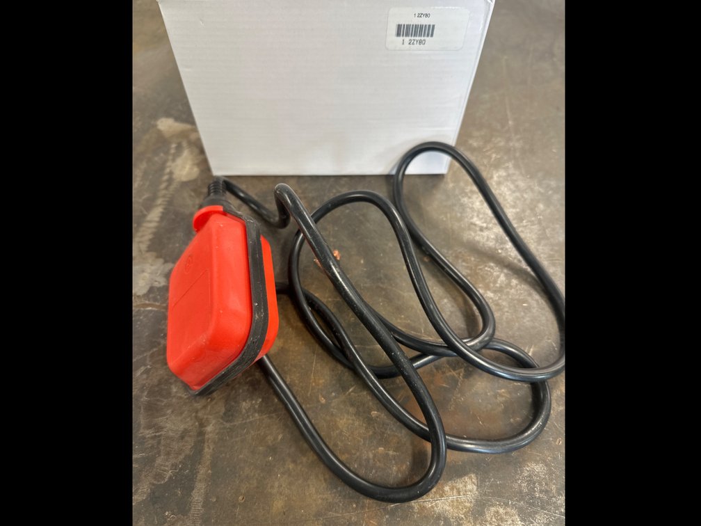 Lot 19: Madison Float Switch