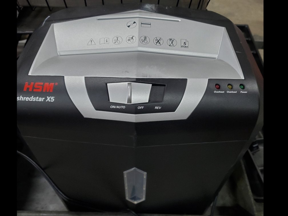 Lot 35: Paper shredder and office supplies