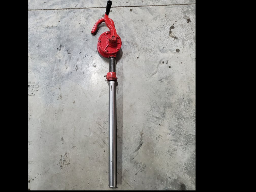 Lot 175: Drum pump