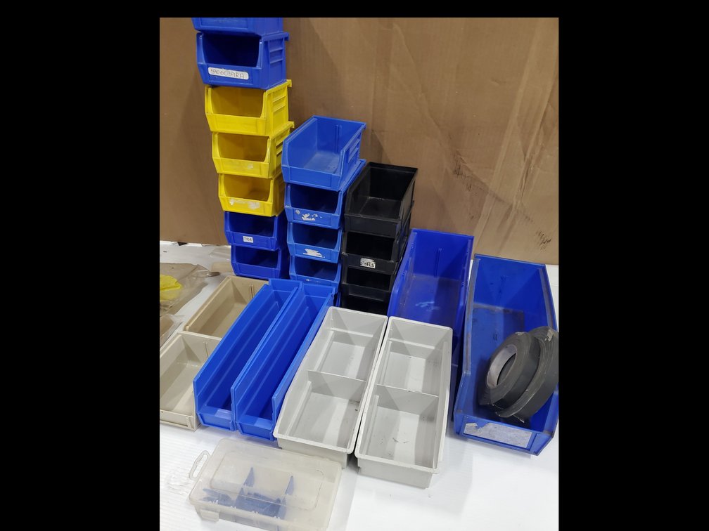 Lot 182: Stackable organizers trays