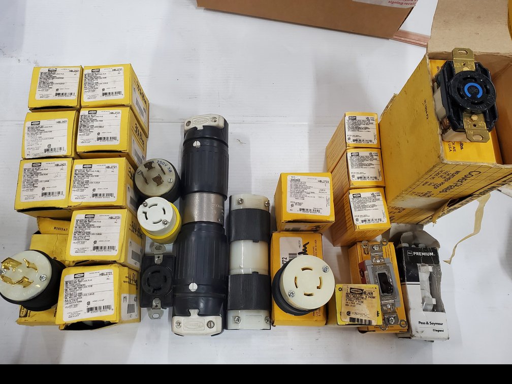 Lot 143: Electrical lot of 3 phase twist locks and misc