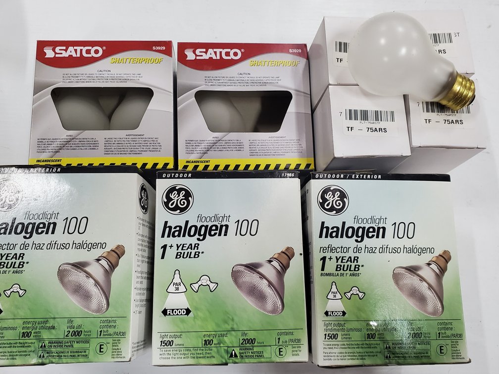 Lot 149: Light bulbs
