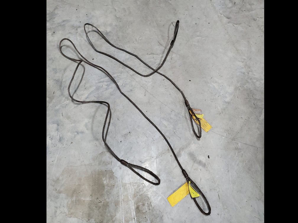 Lot 163: Pair of Lifting cables