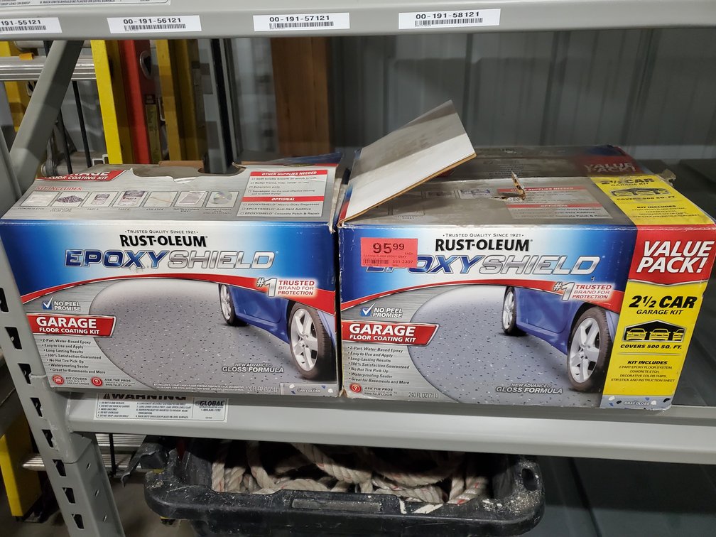 Lot 26: Garage flooring kit