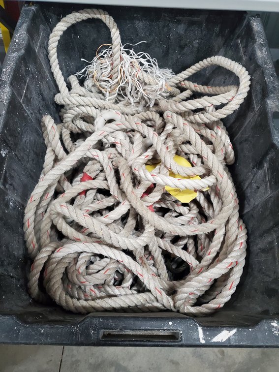 Lot 27: Rope and cables