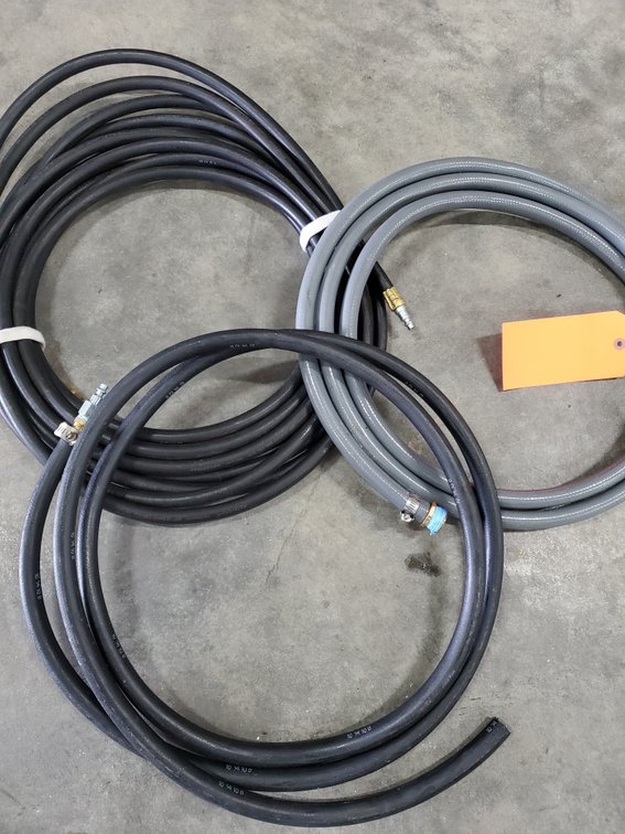 Lot 12: Air hose,water and heater hose