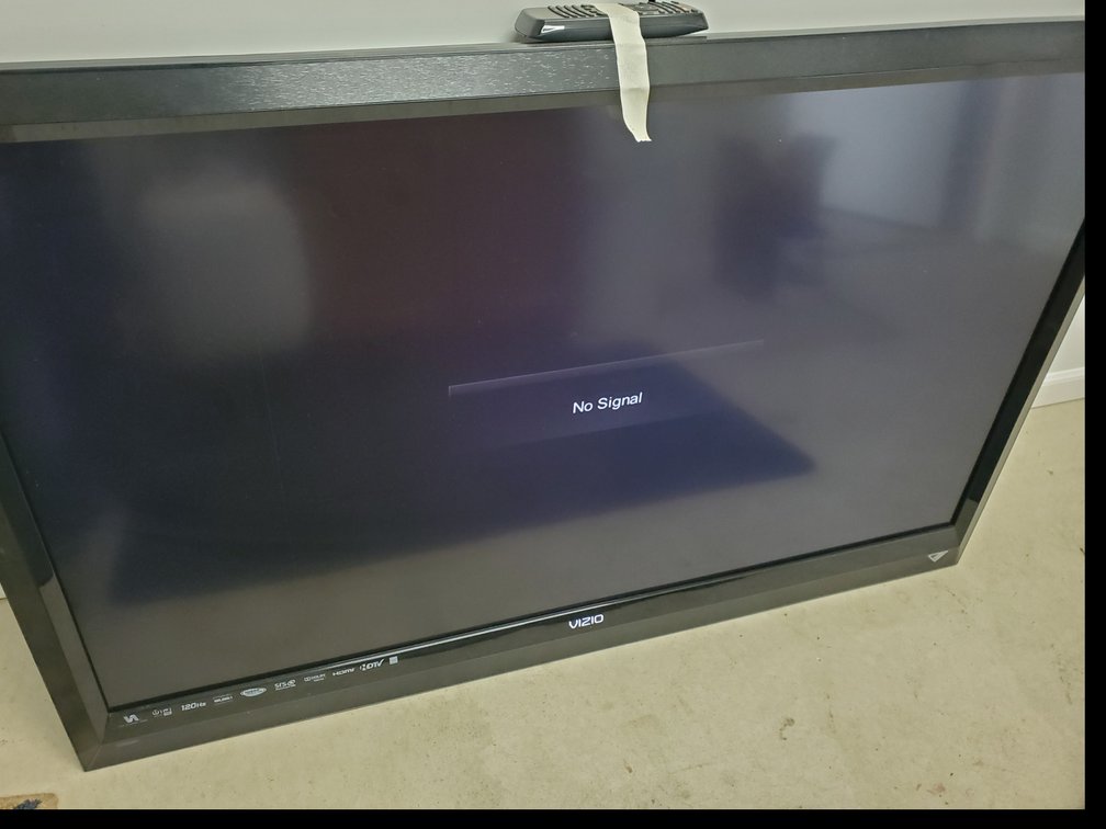 Lot 37: Vizio TV