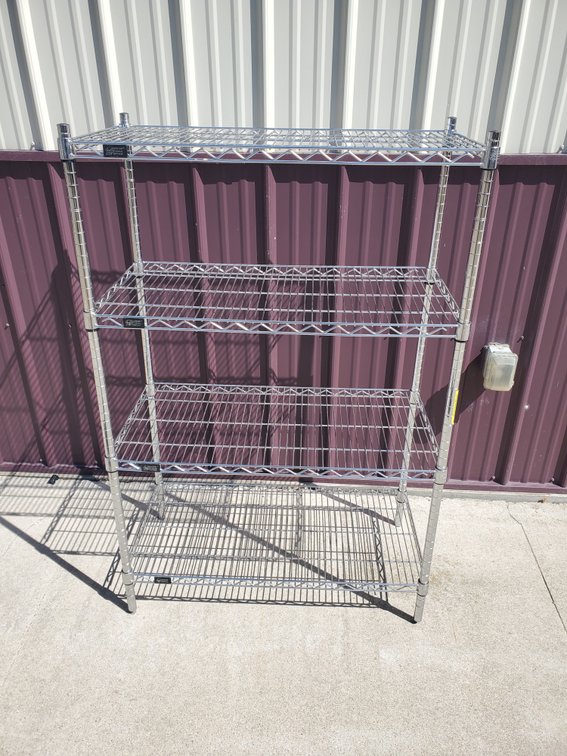 Lot 60: Metro rack