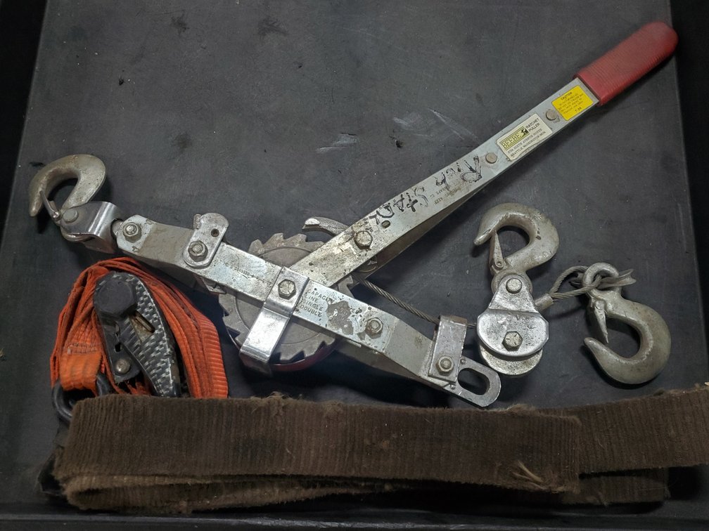 Lot 17: Cable Ratchet puller and more