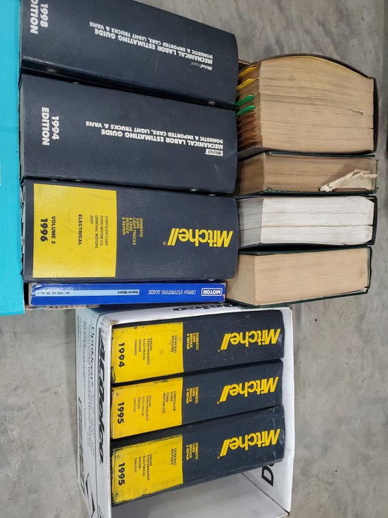Lot 175: Repair manuals and estimating guides