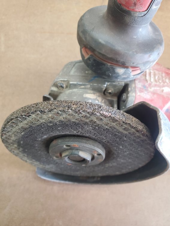 Lot 80: Milwaukee cordless grinder