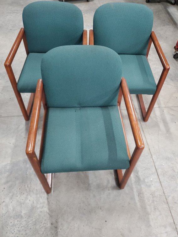 Lot 210: Chairs