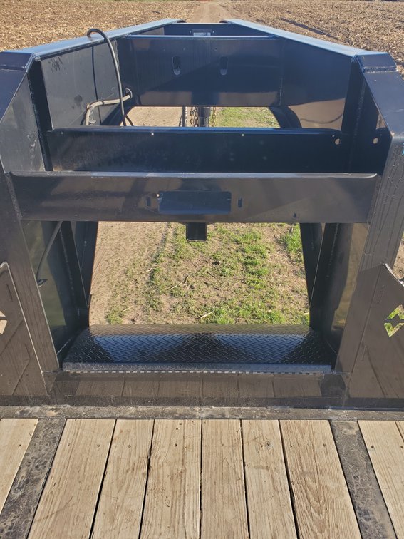Additional photo of lot 100