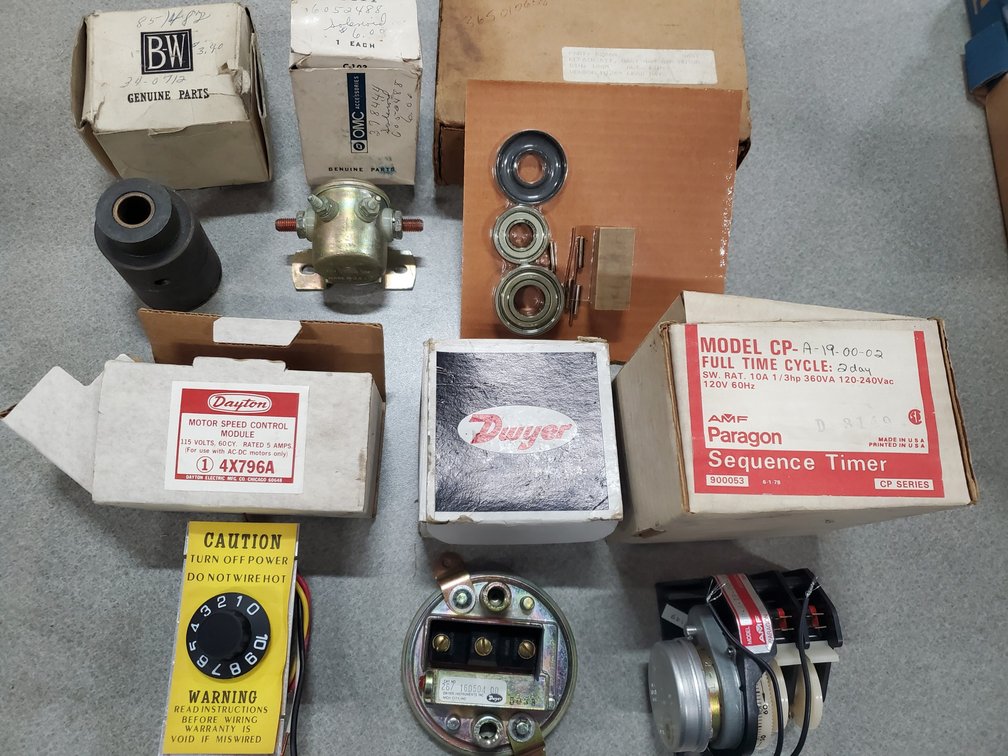 Lot 119: Misc parts