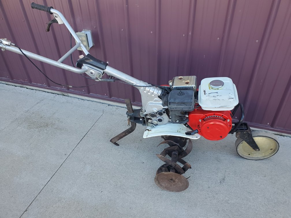 Lot 85: Tiller with Honda engine