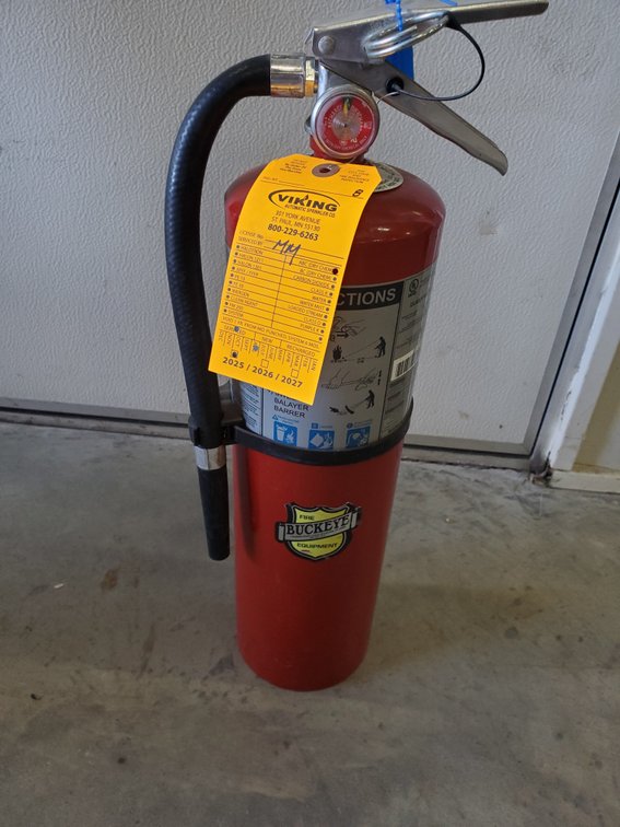 Lot 156: Fire extinguisher