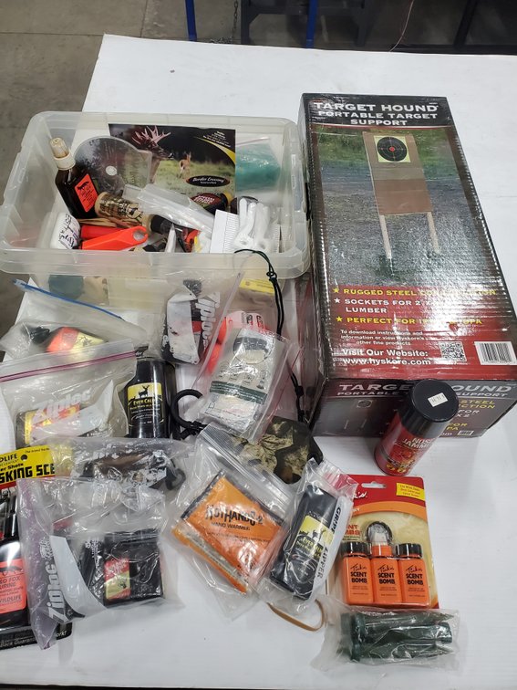 Lot 168: Hunting lot