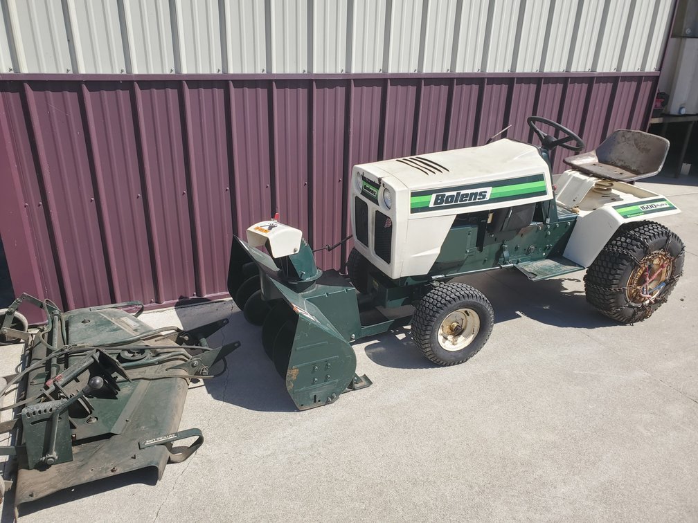 Lot 93: Bolens yard tractor with attachments