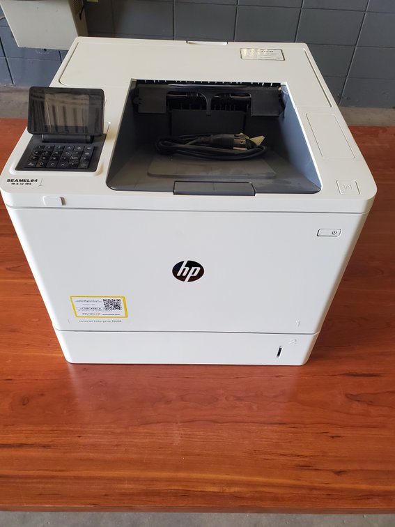 Lot 19: Hp printer