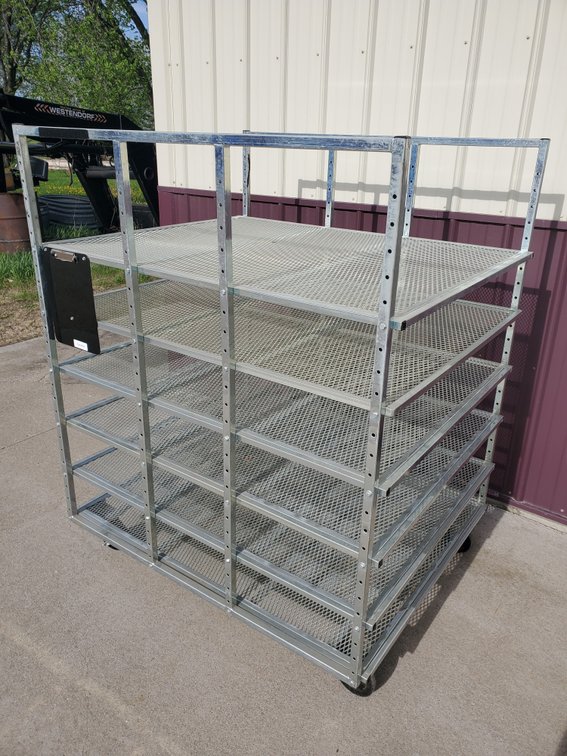 Lot 61: Metal rolling cart