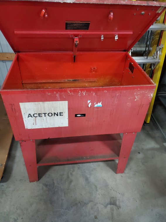 Lot 42: Parts washer