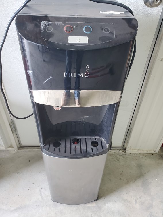 Lot 129: Primo water cooler