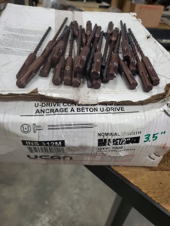 Lot 190: U-drive concrete anchors and 3/16 by 4.5 bits