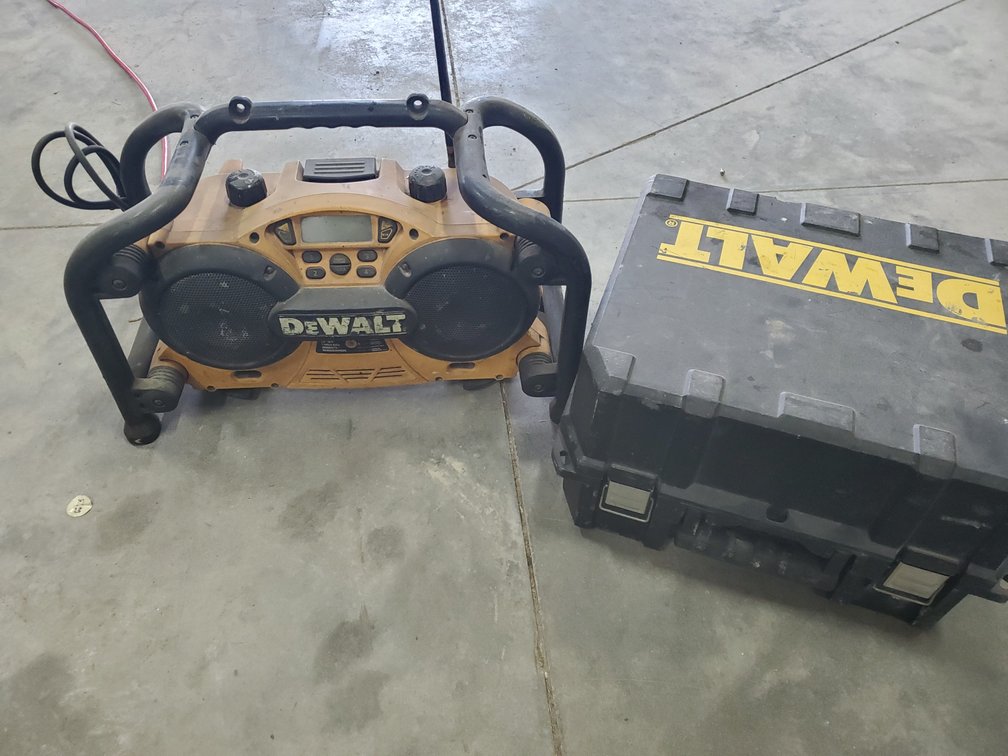 Lot 197: Dewalt radio and case