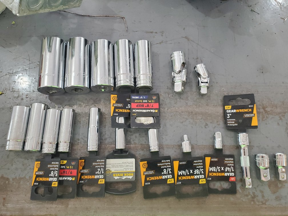 Lot 20: GearWrench,rock river sockets and adapters