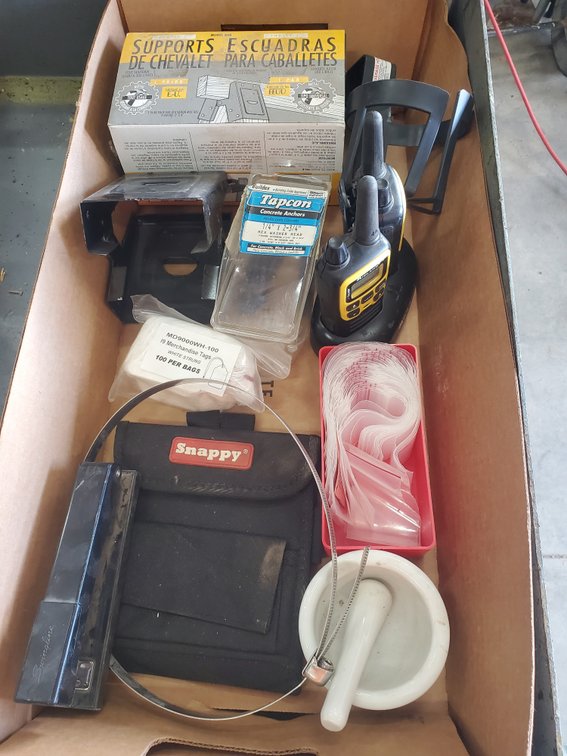 Lot 183: New sawhorse brackets and other goods