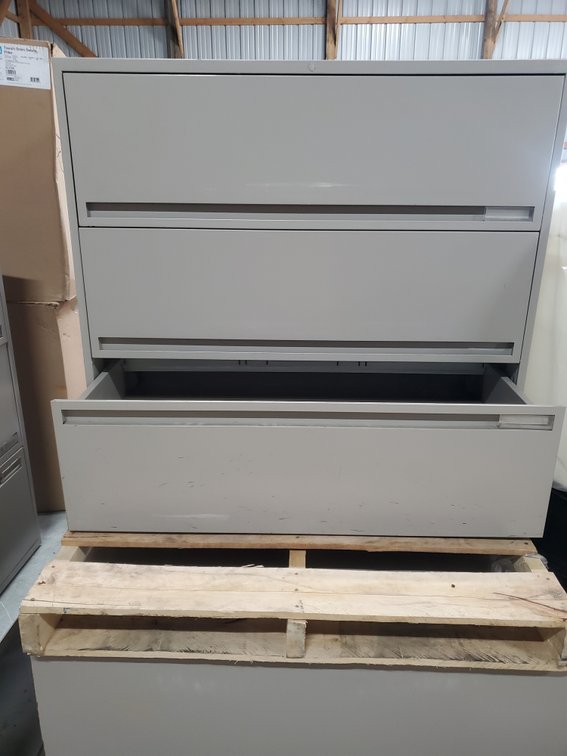 Lot 217: Lateral file cabinet