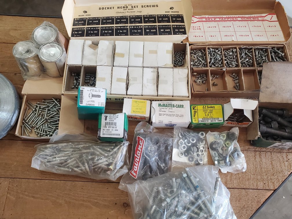 Lot 148: Hardware lot