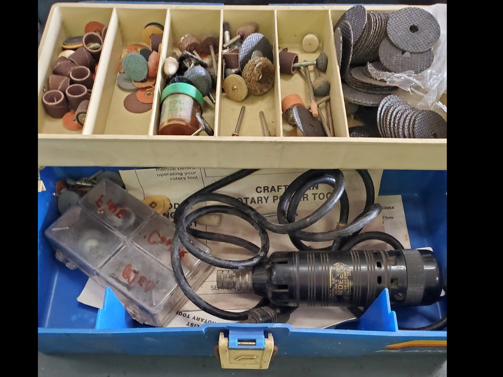 Lot 158: Dremel with accessories