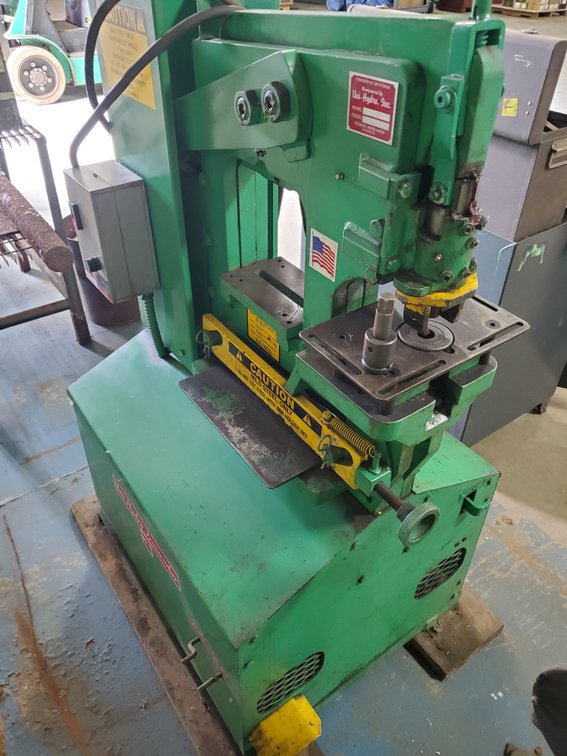 Lot 40: Uni-Hydro 56 ton Ironworker