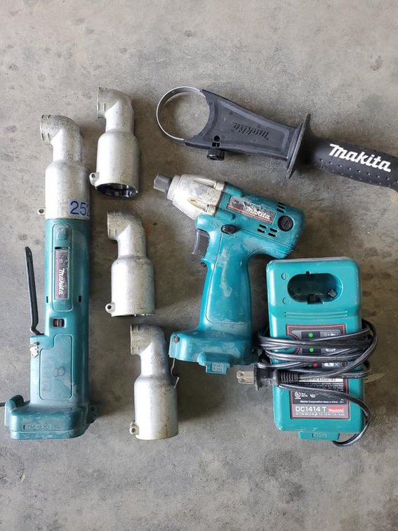 Lot 49: Makita Cordless Right Angle Drill & Impact Driver Tool Lot