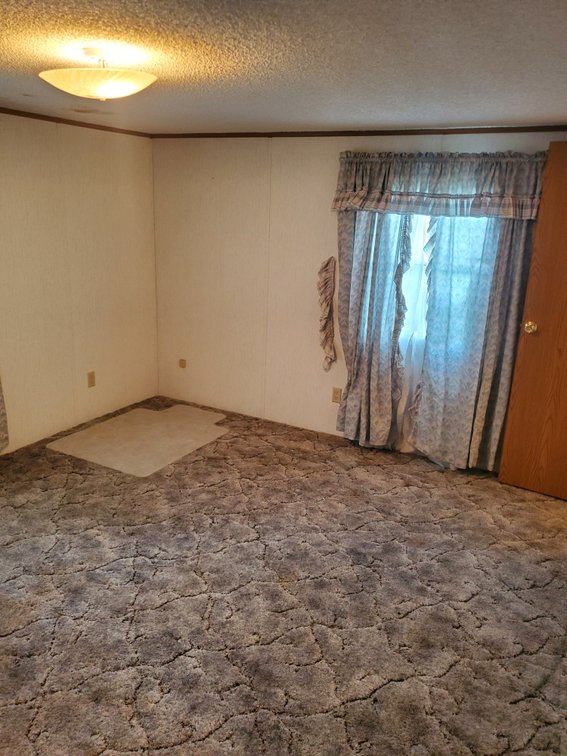 Additional photo of lot 50