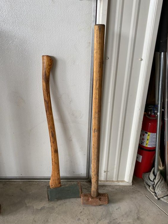 Lot 57A: Pair of Splitting Maul and Double Face Sledge Hammer