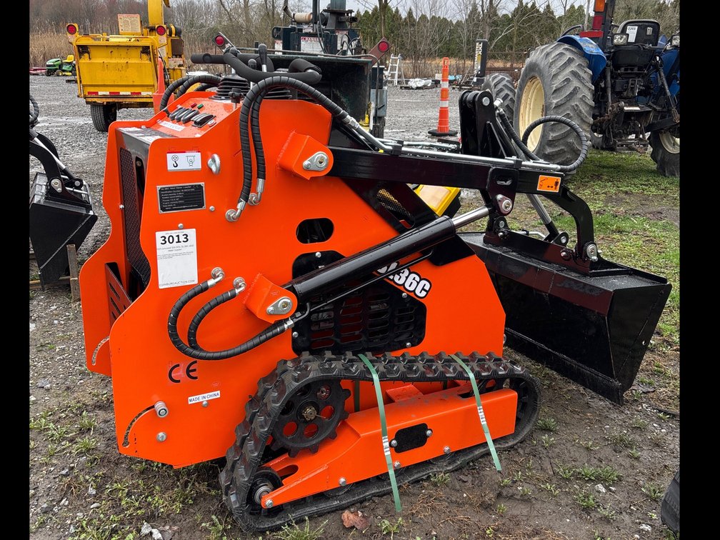Lot 11: 2025 Unused SDLOOL SL36C skid steer loader
