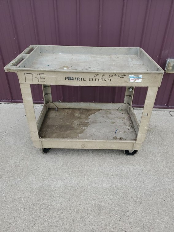 Lot 29: Rubbermaid Heavy Duty Rolling Utility Service Cart 2 Shelf Beige