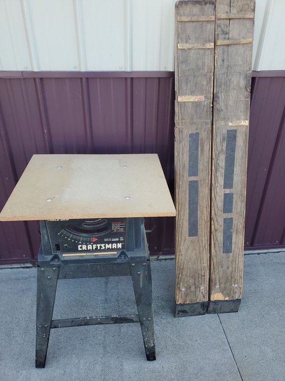 Lot 56: Craftsman Table Saw Stand with Pair of Wooden Loading Ramps